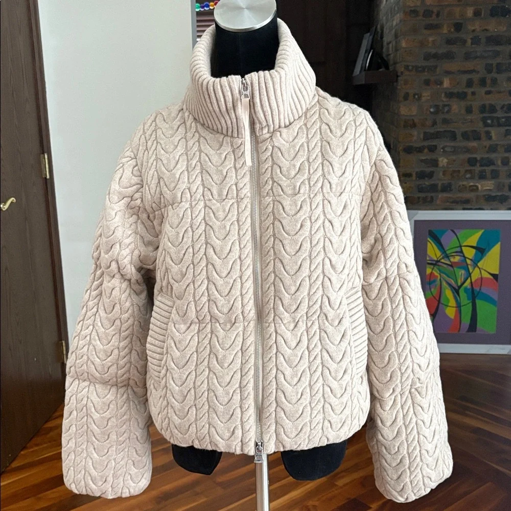 Varley Beige Cable Knit Puffer Jacket, size Large, NEW - Picture 8 of 16